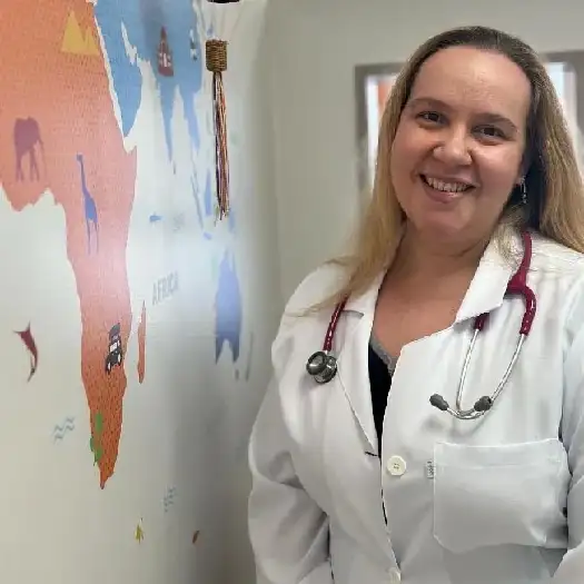 Pediatra na Vila Clementino e Ibirapuera - Dra. Babi